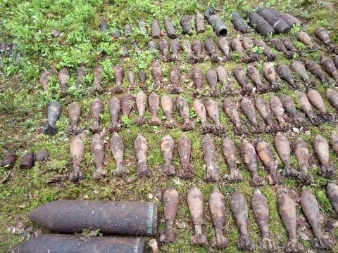 На Старовижівщині підірвуть десятки знайдених снарядів