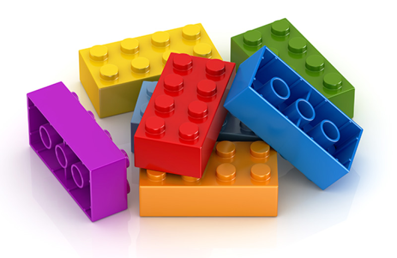 Волинські першокласники отримають по шість цеглин “LEGO”