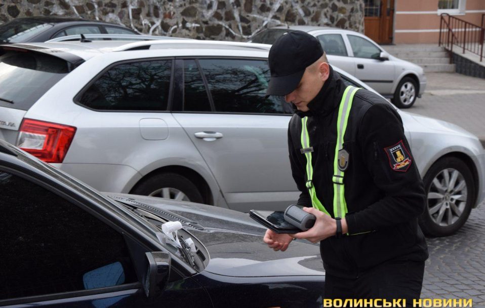 Де у Луцьку найчастіше штрафують за порушення правил паркування