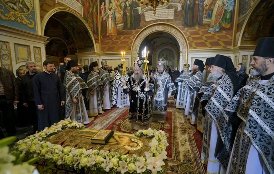 У Києво-Печерській Лаврі усі священники заразилися коронавірусом