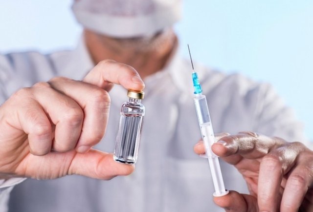 Друга хвиля коронавірусу: українців хочуть масово вакцинувати від грипу