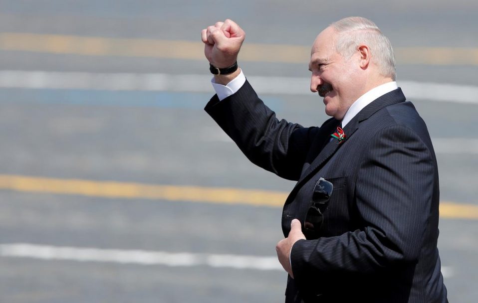 У Лукашенка цікавляться можливістю втекти до Росії, – Bloomberg