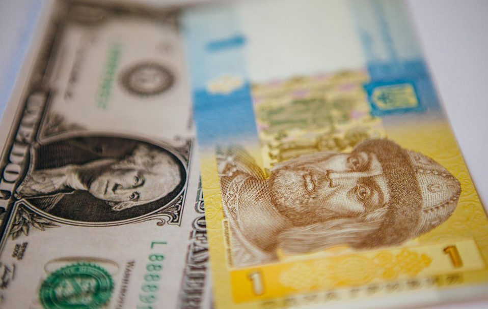 Гривня стабілізувалася: який курс валют в обмінниках Луцька 21 жовтня