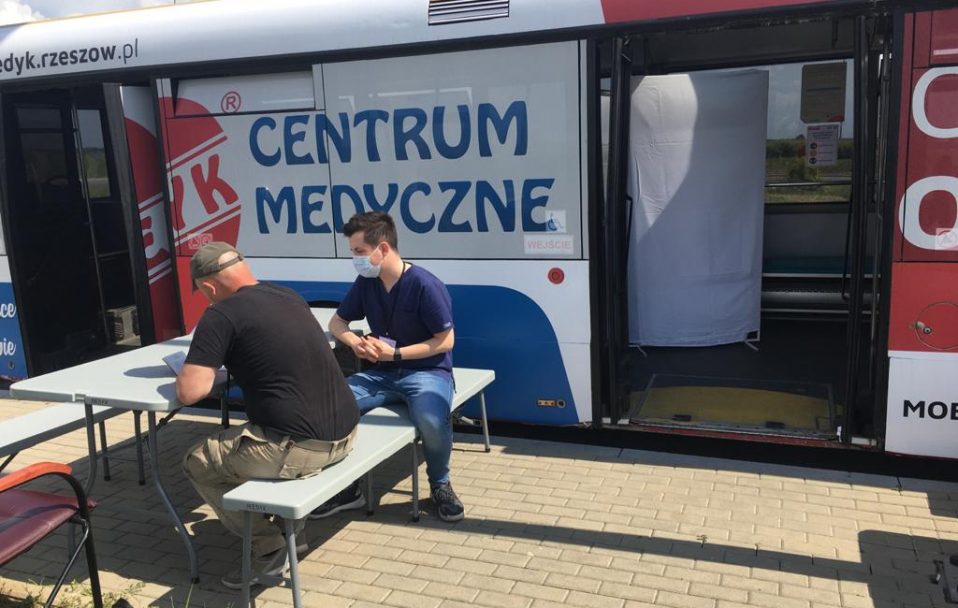 На польсько-українському кордоні почали вакцинувати заробітчан
