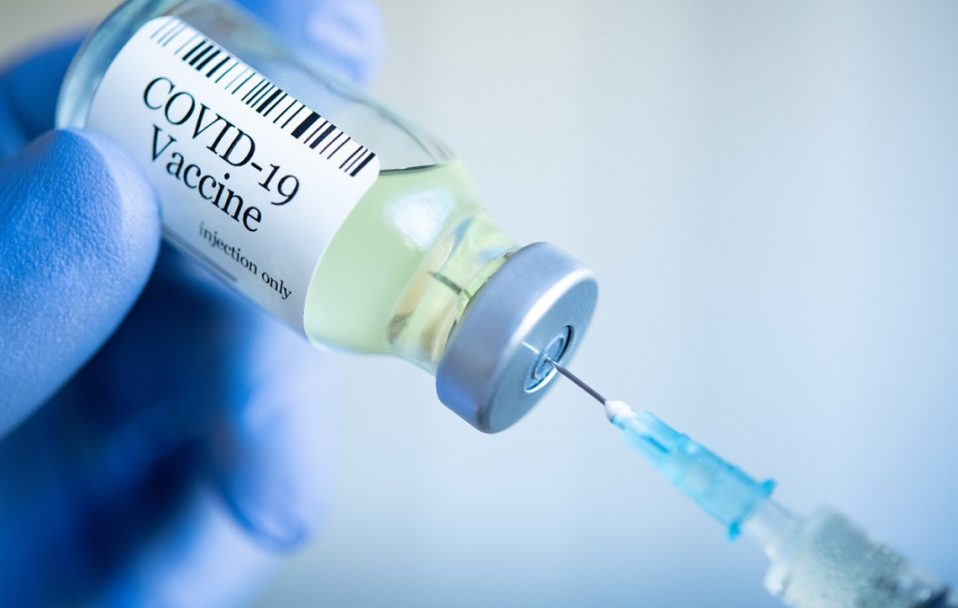 Чому на Волині менше 1% людей отримали обидві дози вакцини від коронавірусу