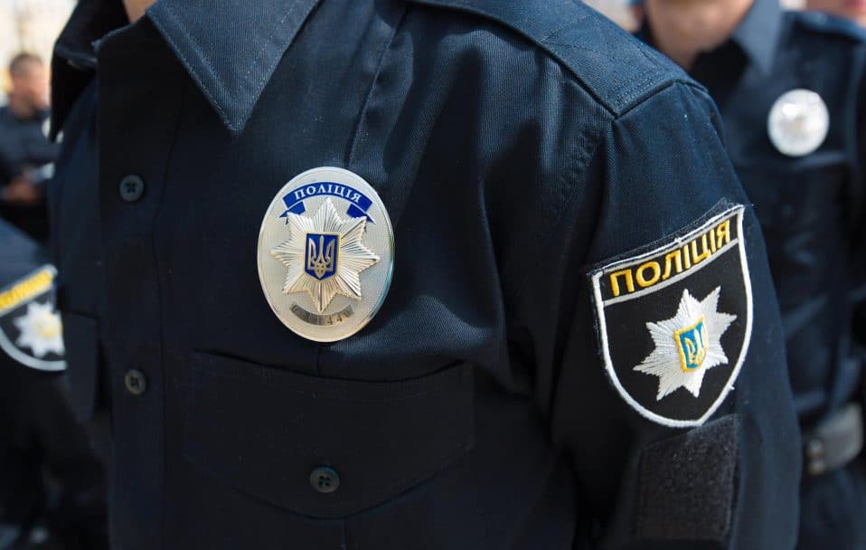 Був без свідомості: у Луцьку поліцейські врятували 30-річного чоловіка