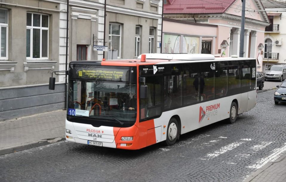 У Луцьку для проїзду у маршрутках і тролейбусах COVID-сертифікат не потрібен, – міськрада