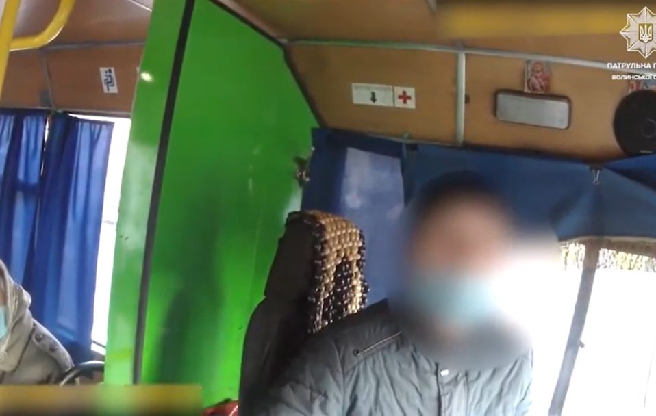 Скандал з водієм маршрутки у Луцьку: патрульні прокоментували подію і показали відео