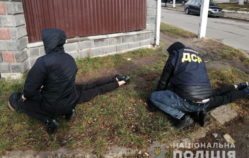 “Поховали” живцем: поліція прокоментувала напад на таксиста у Ківерцях. ФОТО. ВІДЕО
