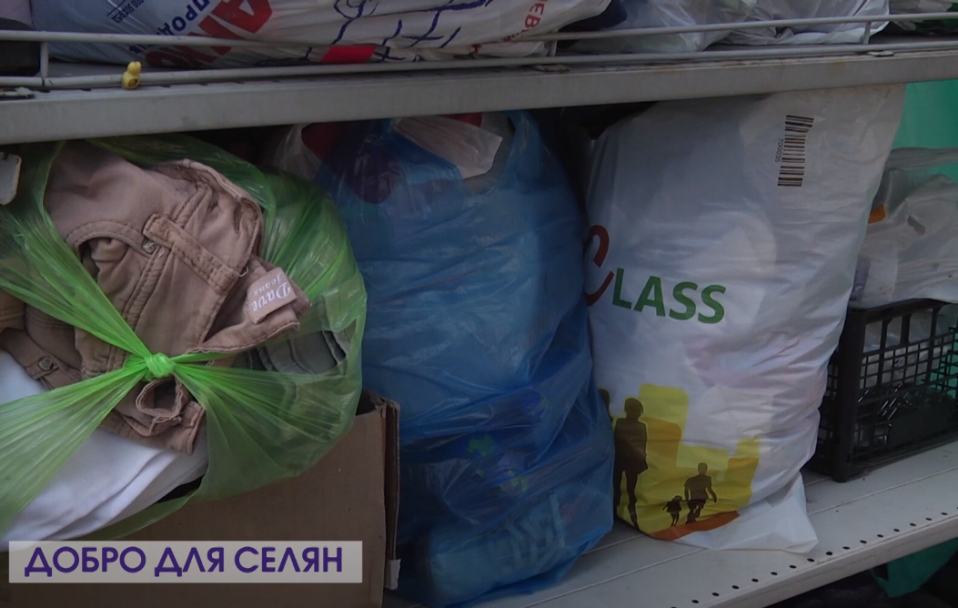 Приносьте одяг, іграшки та посуд: волонтерка на луцькому ринку збирає допомогу нужденним. ВІДЕО