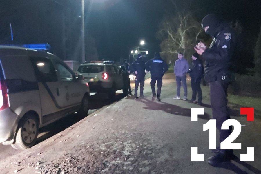 Нічна стрілянина у Луцьку: зловили двох людей з пістолетами. ФОТО, ВІДЕО