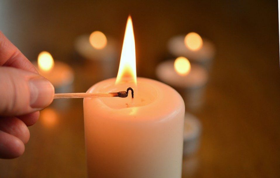 Обов’язково запалюйте стрітенську свічку під час домашньої молитви, – луцький священник