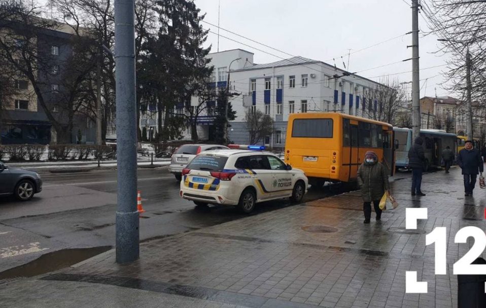 Аварія за участю двох маршруток у Луцьку. ФОТО