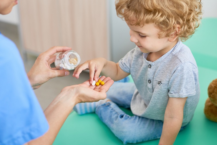 Як дізнатися, чи потрібно дитині давати вітаміни
