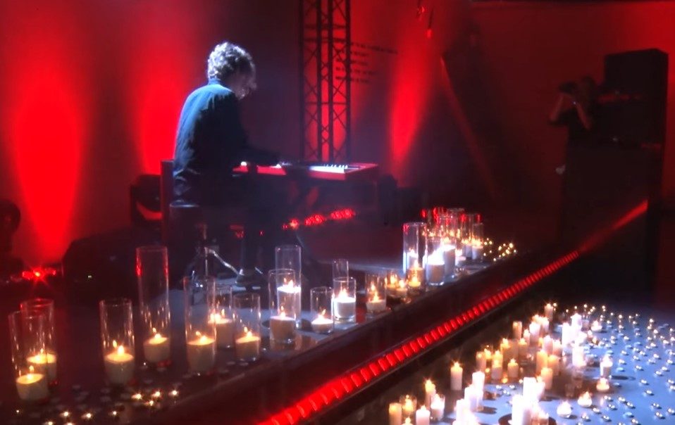 «Емоції війни»: Alex Pian виступив у Луцьку з концертом. Відео