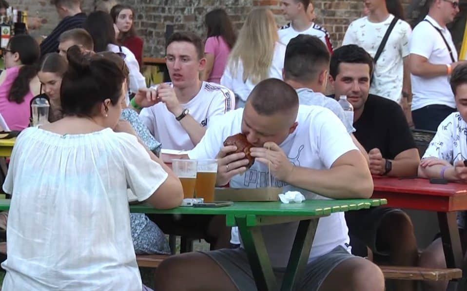 Lutsk Food Fest 2022: бургери, пиво і війна. Відео