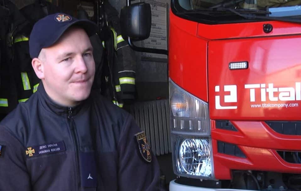 Пожежник із Донеччини евакуювався із сім’єю до Луцька. Відео