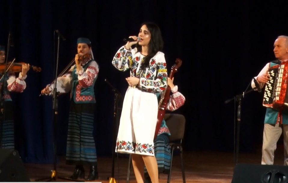 Об’єднані піснею: у Луцьку відбувся незвичайний сімейний батл-концерт. Відео
