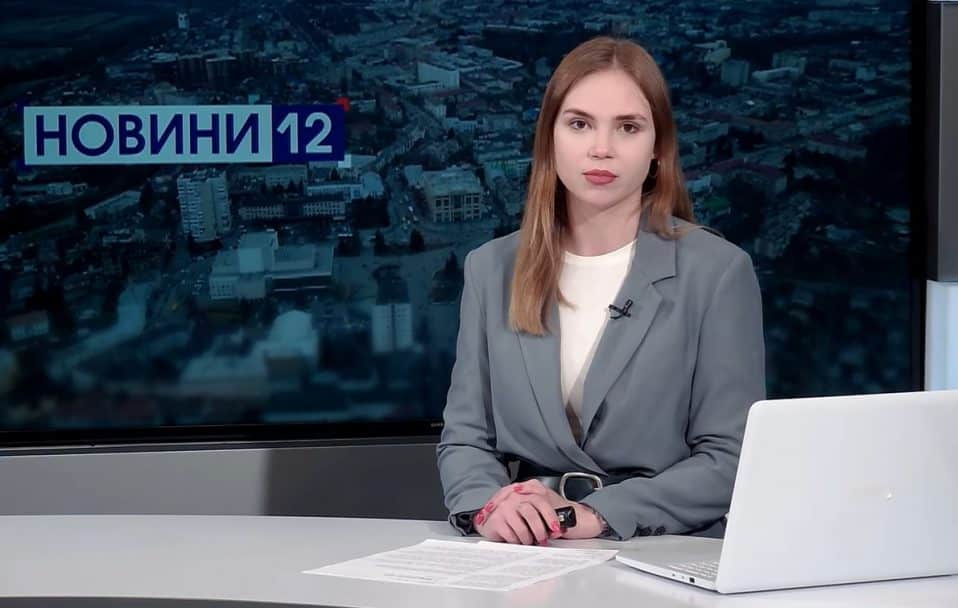 Новини, вечір 10 квітня: лучанка просить за УПЦ МП, викрили пропагандиста-вбивцю, з сокирою на копів