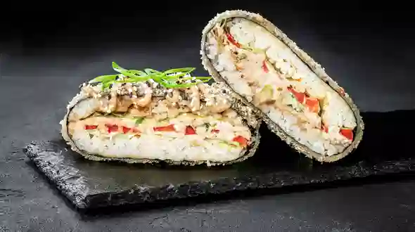 Не тільки суші та роли: що ще замовляють у «Суші Майстер» у Харкові