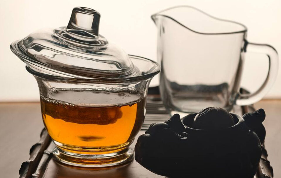 Чай пуер – чому він не схожий на жоден інший чай, чим корисний та як його правильно заварювати